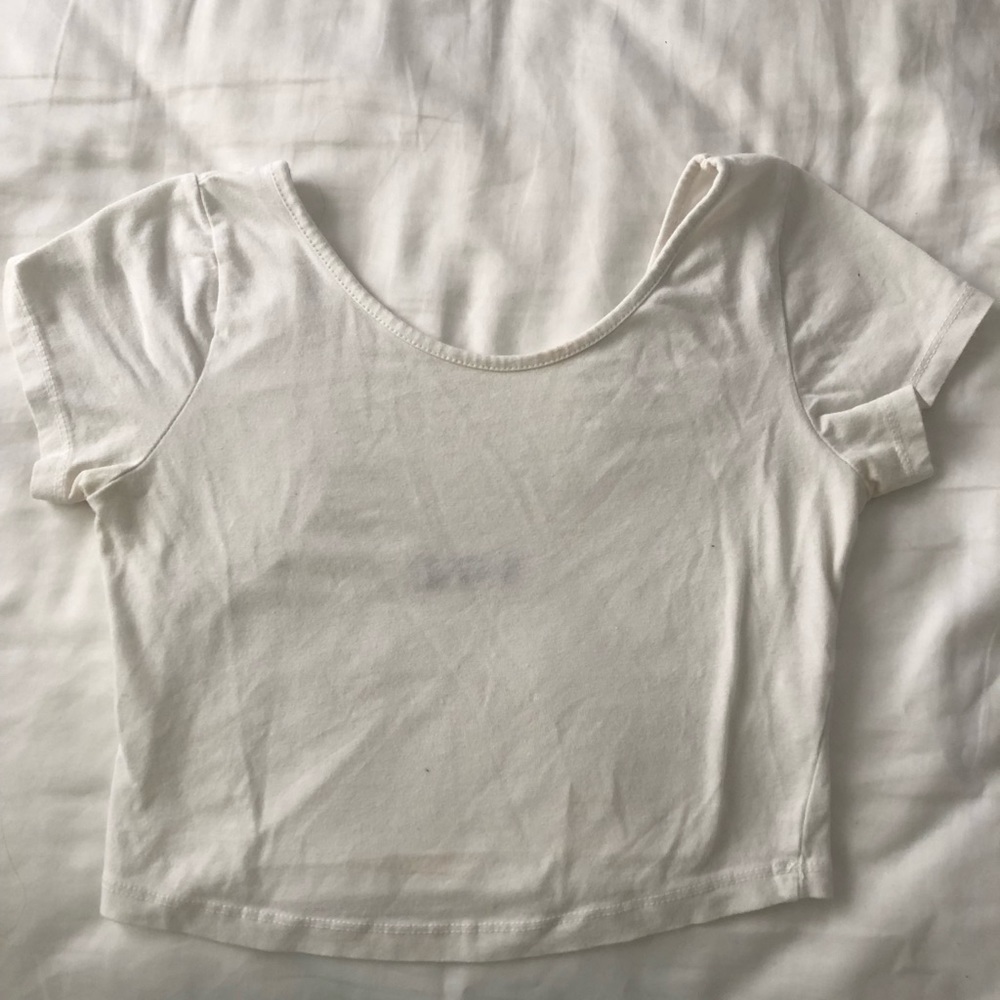 Brandy Melville crop top